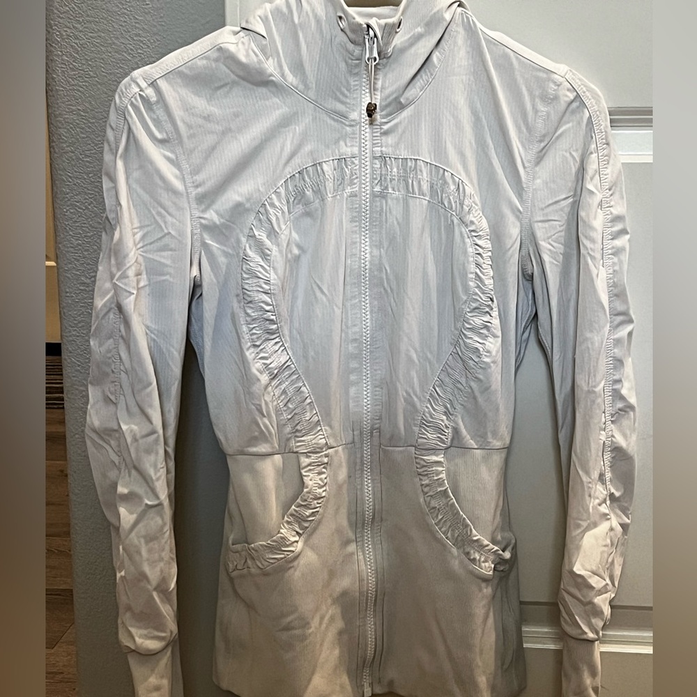 White lululemon reversible jacket